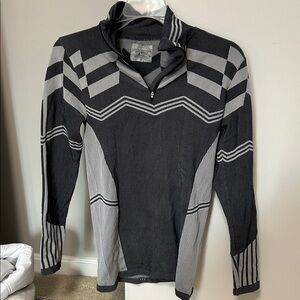 Athleta Women’s Black and Gray Zip-Up Sweater